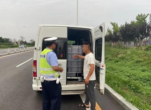 7月份全市范圍內(nèi)面包車集中整治！